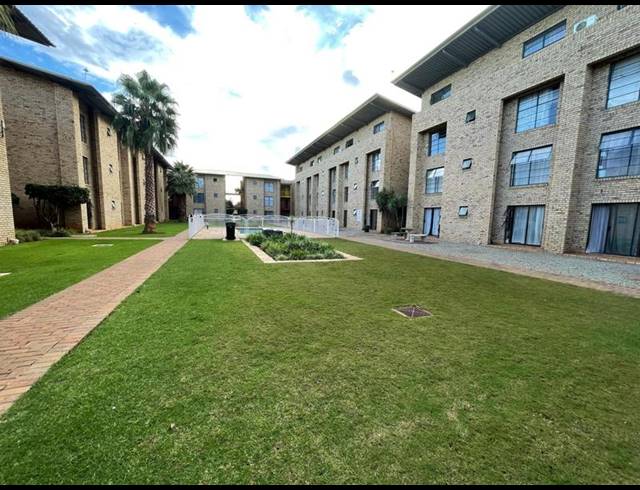 1 BEDROOM APARTMENT FOR SALE IN KANONIERSPARK